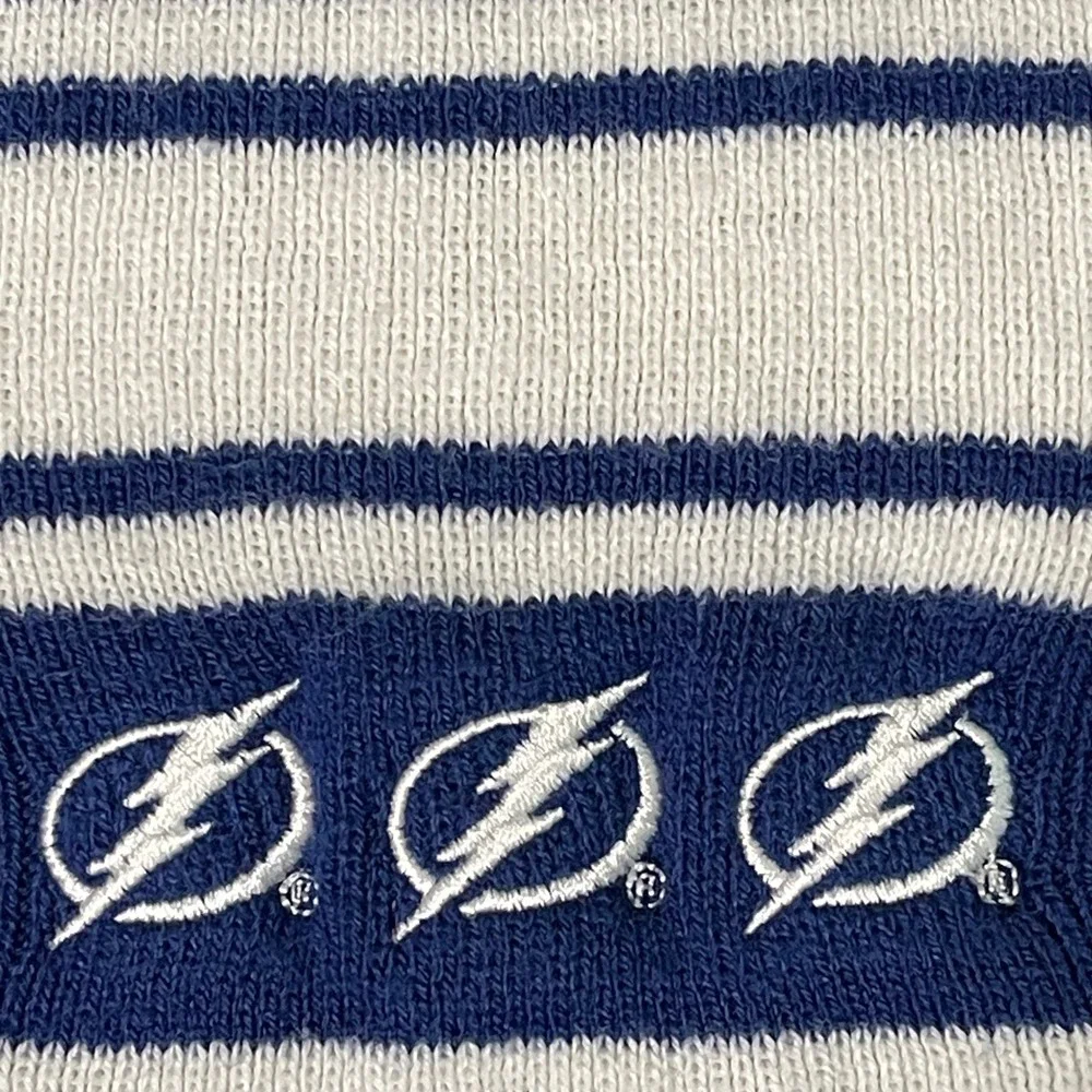 Tampa Bay Lightning Retro NHL Gameday Knit Scarf Embroidered Logo Fringe HitWear